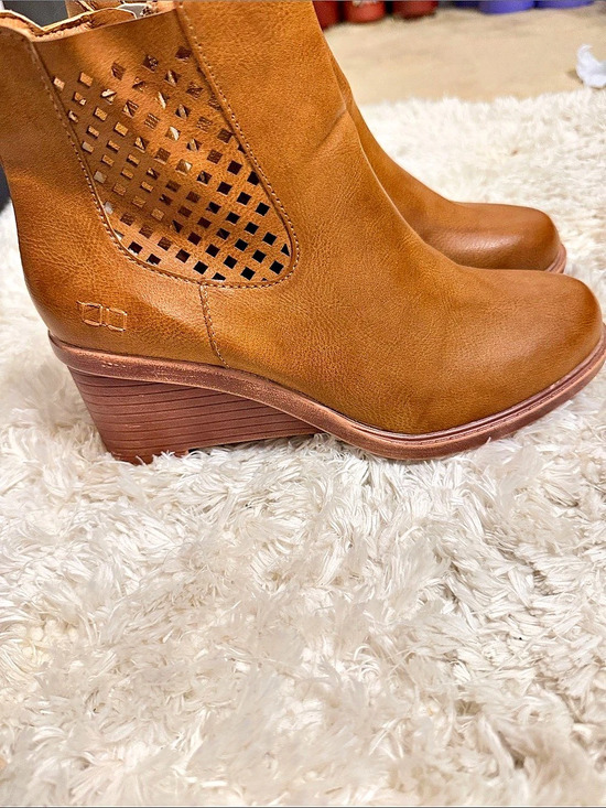 Shoes - Brown Leather-Look Wedge Boots Like New